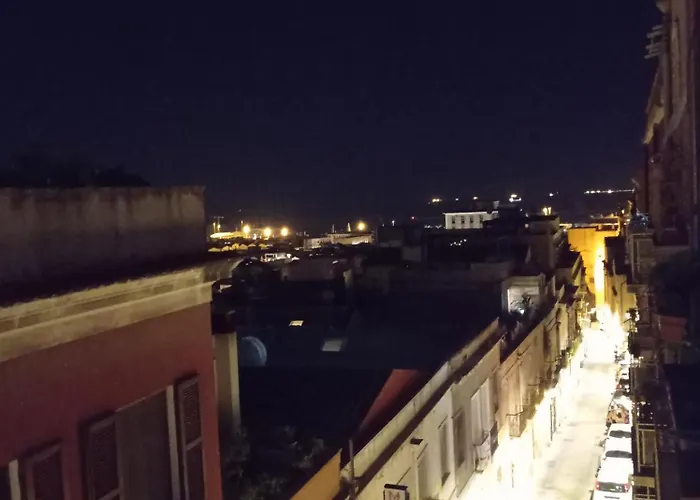 Moon Vista Mare * カリアリ